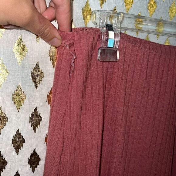 Bundle set of pants pink flowy and seamless leggings size L - Picture 7 of 12